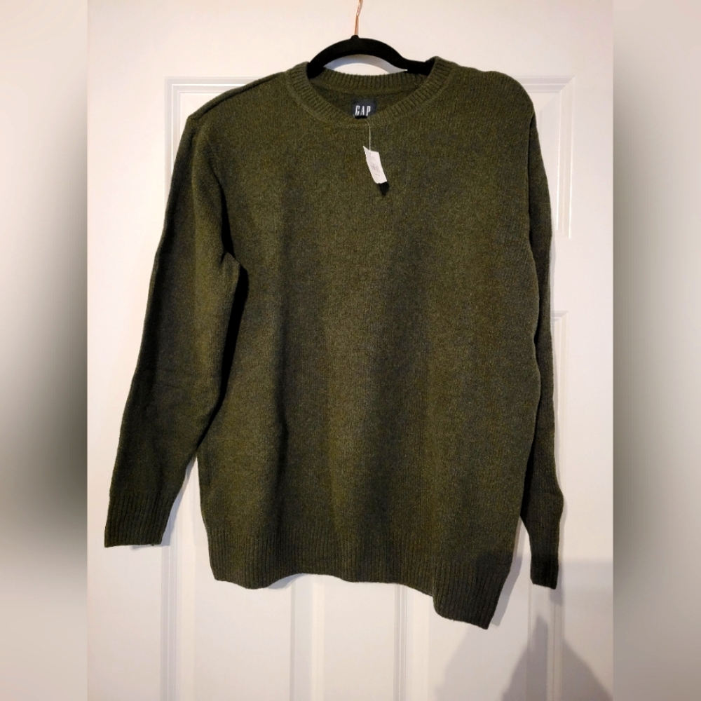 Gap Sweater
